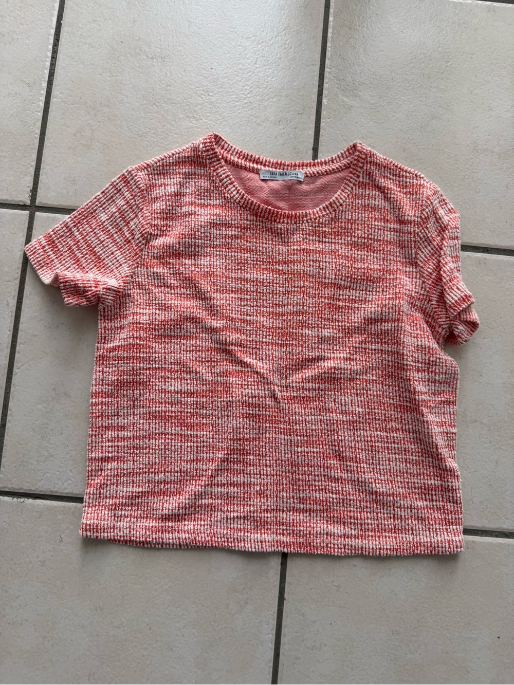 Short Sleeve Textured Tee in Coral Pink